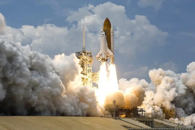 Shuttle moment after launch